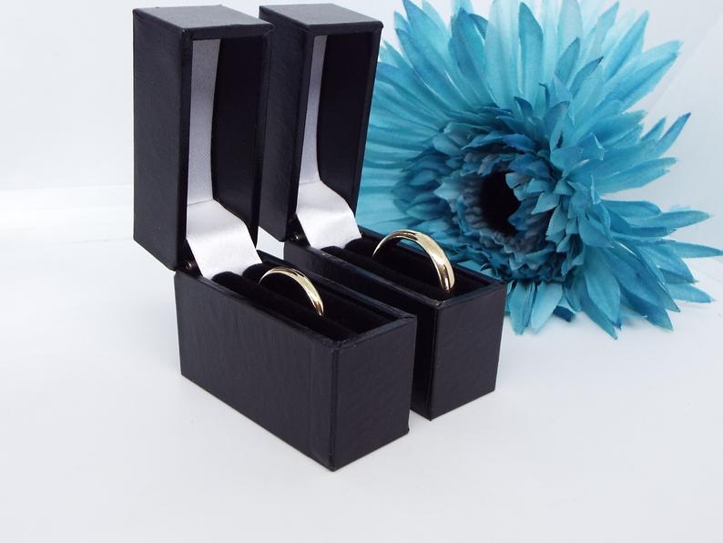 His and Hers Classic Gold Wedding Band Set