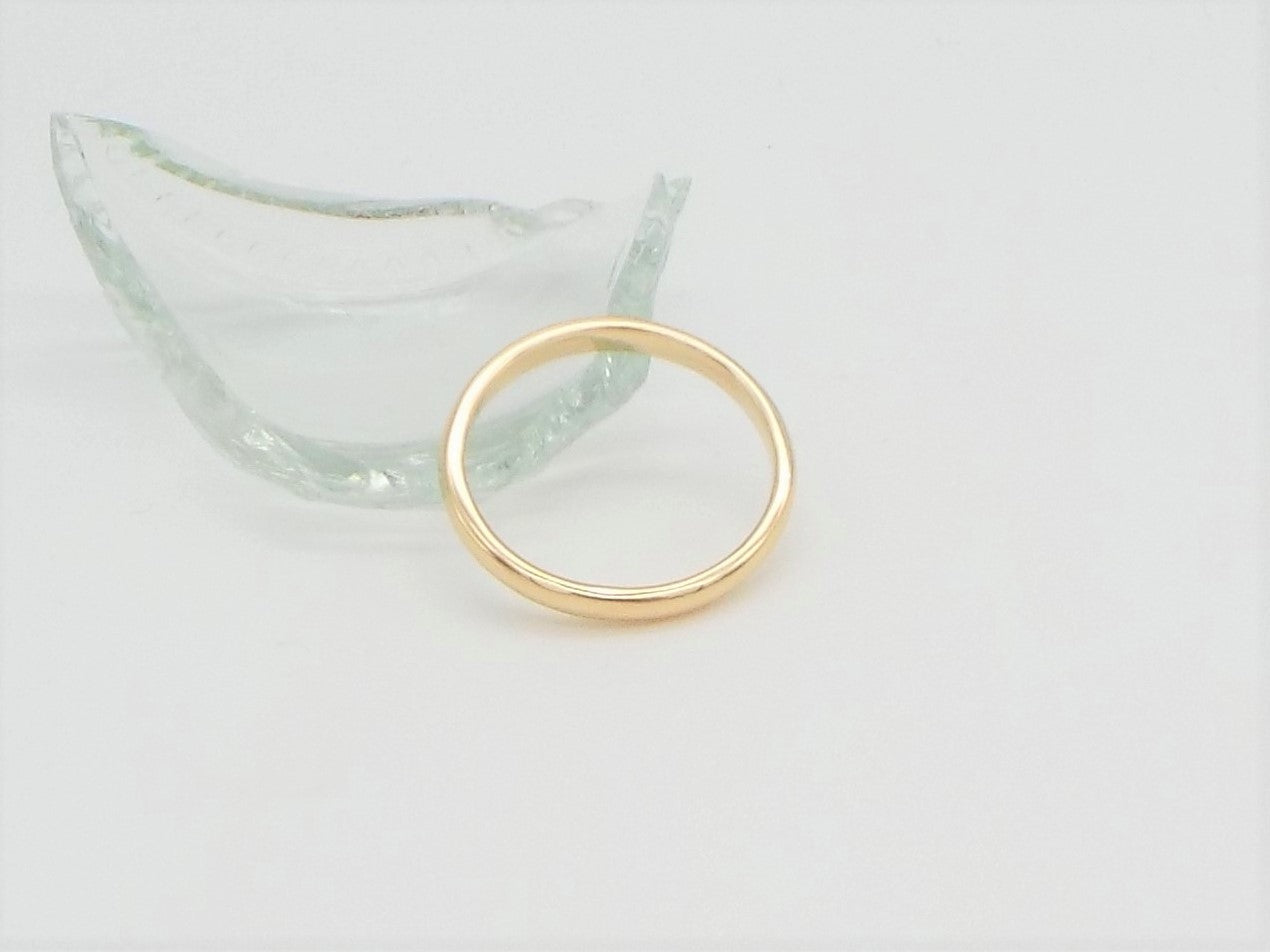9ct Gold Wedding ring 2mm wide D Shaped - Smooth Polished