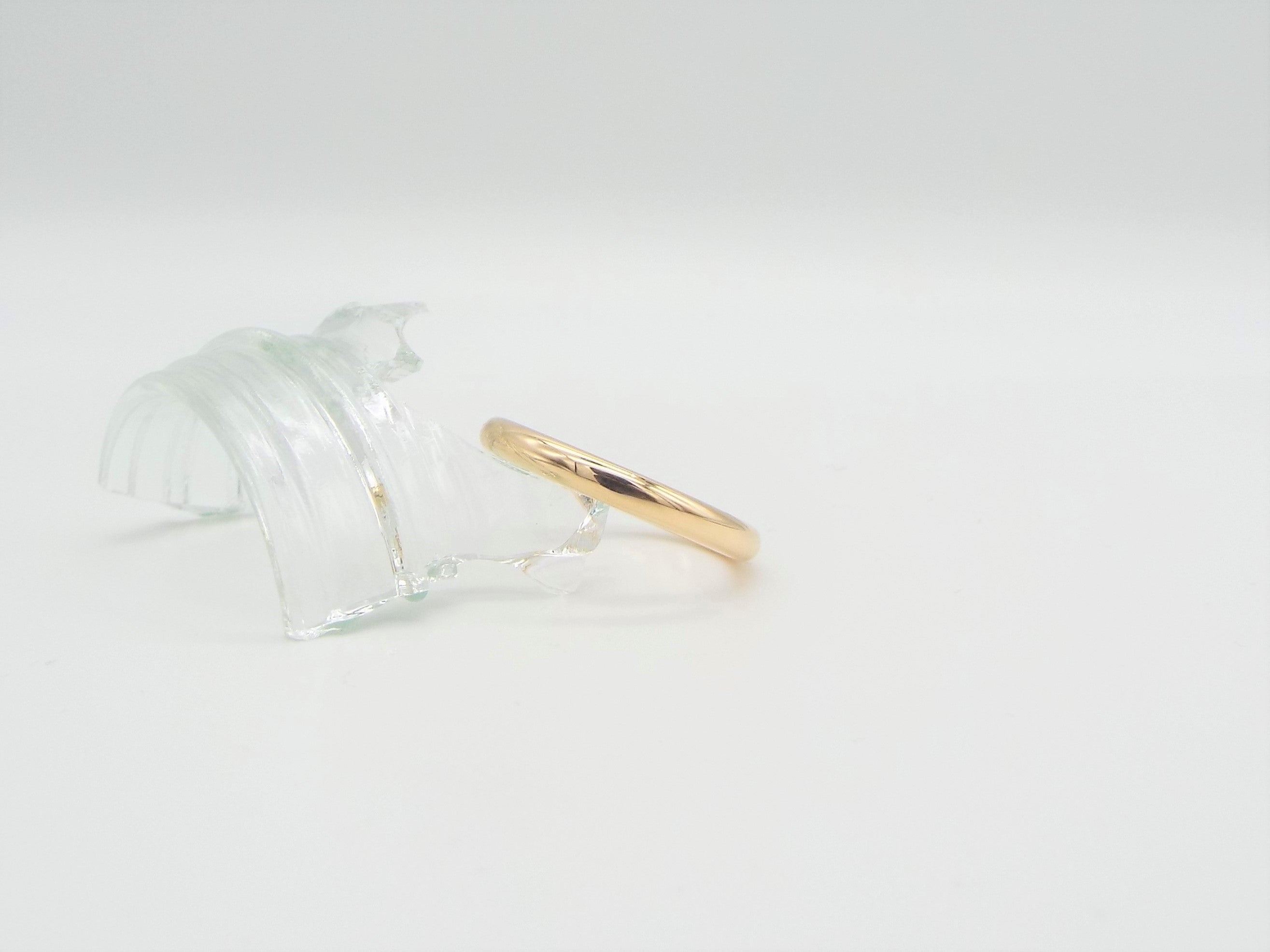 9ct Yellow Gold Wedding Ring Band D-Shaped Sterling Silver Base Size P