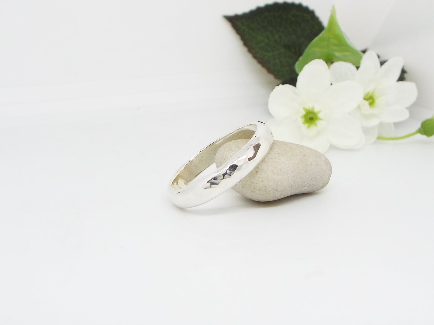Silver Ring Set - D shaped - Hammered finish